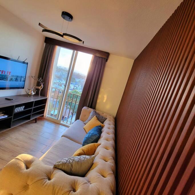 Elegante Cerca De Embajada De Eeuu Y Cayala Apartamento *